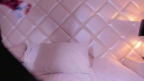 marco_deluxe online show from May 8, 11:37 am