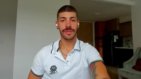 Marco IG marco tahani online show from December 22, 10:15 pm