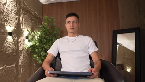 Marco and Ethan online show from April 21, 8:44 pm