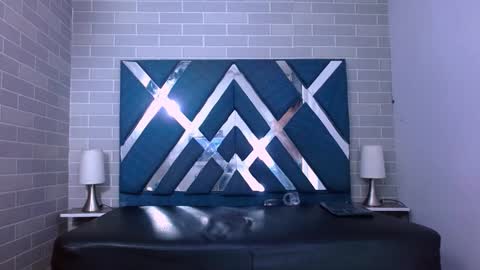 marcus hans online show from November 8, 6:18 pm