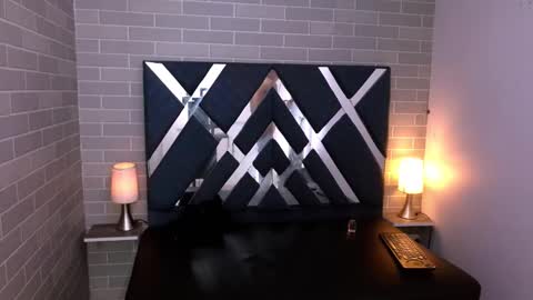 marcus hans online show from November 21, 7:01 pm