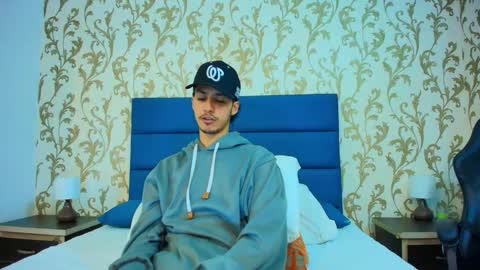 marcus_jeron online show from November 2, 3:09 am