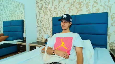 marcus_jeron online show from November 7, 8:53 pm