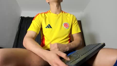 Marcus Independent Model online show from December 20, 9:00 pm