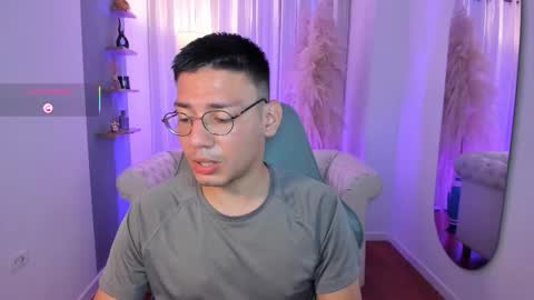 Snapshot of marcuswildx chatting on September 22, 12:18 pm marcus online show from September 22, 12:18 pm