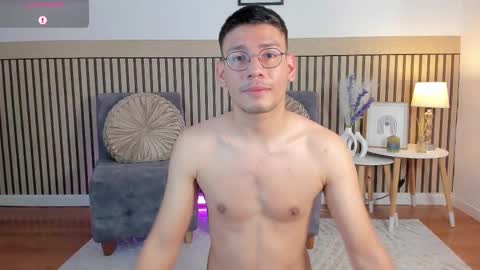 Snapshot of marcuswildx chatting on September 24, 10:57 pm marcus online show from September 24, 10:57 pm