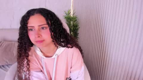 Marelyn online show from April 22, 11:34 am