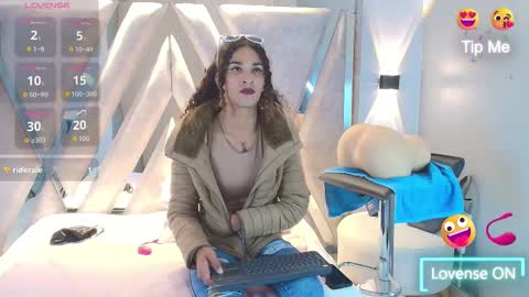Snapshot of marfilastrom chatting on September 18, 11:29 pm marfilastrom online show from September 18, 11:29 pm
