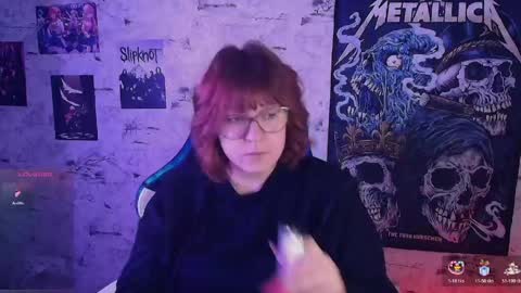 Snapshot of margaret_red chatting on April 23, 2:52 pm Margaret online show from April 23, 2:52 pm
