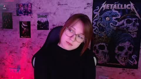 Snapshot of margaret_red chatting on April 29, 6:25 pm Margaret online show from April 29, 6:25 pm