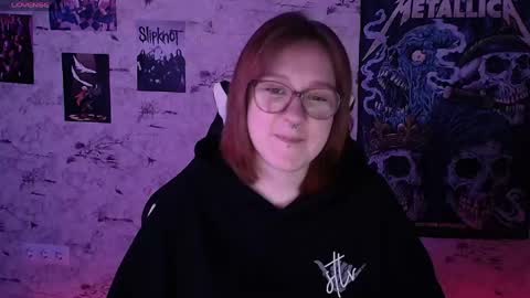 Snapshot of margaret_red chatting on May 27, 8:28 pm Margaret online show from May 27, 8:28 pm