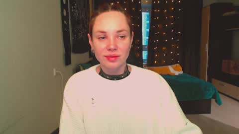 Margaret online show from December 21, 1:10 pm