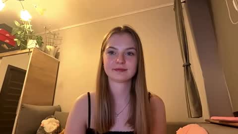 Margaret online show from April 20, 7:04 pm