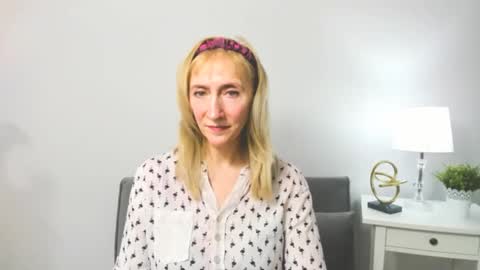 Snapshot of margaretmature chatting on February 20, 7:41 pm margaretmature online show from February 20, 7:41 pm