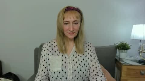 Snapshot of margaretmature chatting on February 25, 7:25 pm margaretmature online show from February 25, 7:25 pm