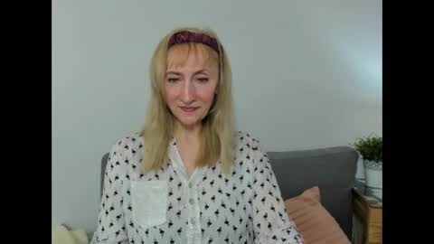 Snapshot of margaretmature chatting on March 2, 2:21 pm margaretmature online show from March 2, 2:21 pm