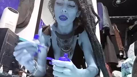 mageritt online show from December 3, 10:29 pm