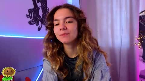 Call me Margie33 online show from March 8, 8:40 am