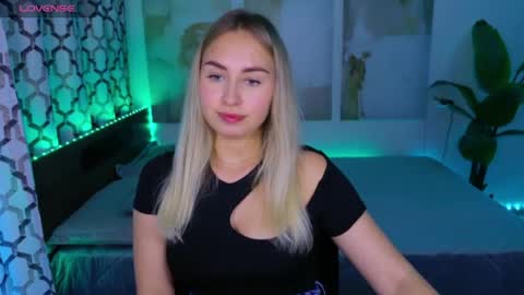 Snapshot of margosugar chatting on July 18, 10:52 am MargoSugar online show from July 18, 10:52 am