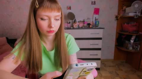 Margot  my wishlist in profile . online show from April 21, 3:02 am