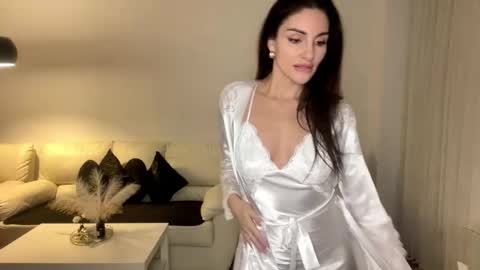 Margot online show from November 16, 10:15 pm