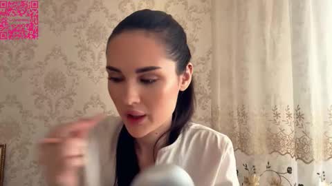 Sabina online show from March 9, 1:15 pm