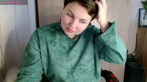 Snapshot of mari_77777 chatting on October 28, 7:56 am Mari online show from October 28, 7:56 am