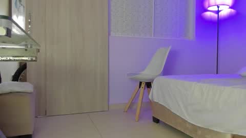 Meli-Mari  online show from November 20, 1:00 pm