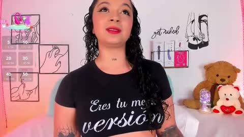 Snapshot of mari_sweett chatting on September 20, 8:54 pm Mari Sweett  online show from September 20, 8:54 pm
