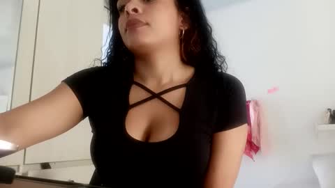 Snapshot of maria441958 chatting on April 7, 3:45 pm maria441958 online show from April 7, 3:45 pm