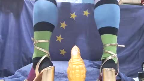 Snapshot of maria666cd chatting on January 18, 1:15 pm Maria Magdalena online show from January 18, 1:15 pm