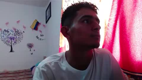 Mara and ngel online show from January 19, 6:32 pm