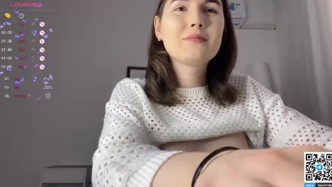 Snapshot of maria_bowie chatting on December 20, 11:54 am Maria online show from December 20, 11:54 am