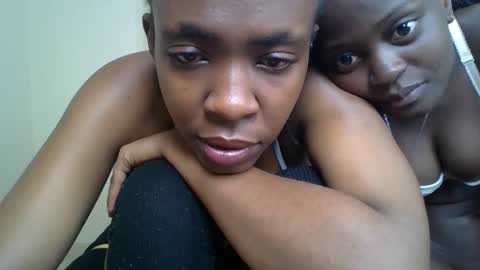 Snapshot of maria_dally chatting on December 15, 8:04 pm maria_dally online show from December 15, 8:04 pm