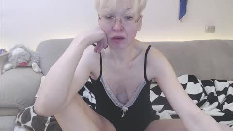 Mari online show from April 24, 6:05 am