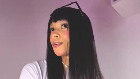 S O F I A  model independent online show from October 10, 12:09 am