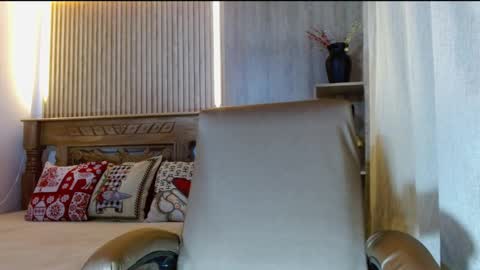 mariaa_antonia1 online show from November 20, 6:40 pm