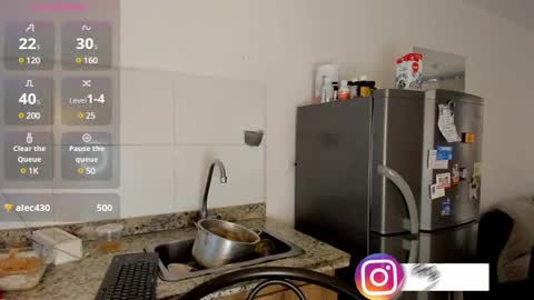 Snapshot of mariadanielasanchez chatting on December 7, 9:55 pm mariadanielasanchez online show from December 7, 9:55 pm