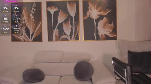 Snapshot of mariaherrera_ chatting on March 8, 5:17 am MARIA HERRERA online show from March 8, 5:17 am