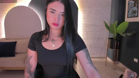 Snapshot of mariaherrera_ chatting on March 11, 5:05 am MARIA HERRERA online show from March 11, 5:05 am