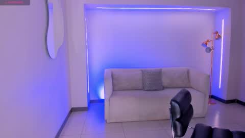 Snapshot of mariaherrera_ chatting on September 26, 8:35 pm MARIA HERRERA online show from September 26, 8:35 pm