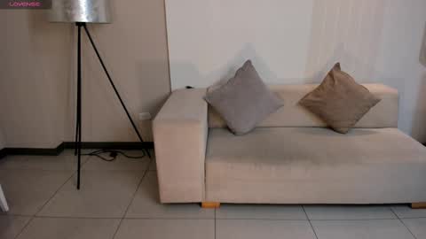 Snapshot of mariaherrera_ chatting on October 4, 7:56 pm MARIA HERRERA online show from October 4, 7:56 pm