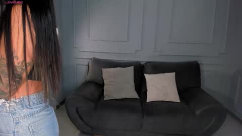 Snapshot of mariaherrera_ chatting on December 2, 8:04 pm MARIA HERRERA online show from December 2, 8:04 pm