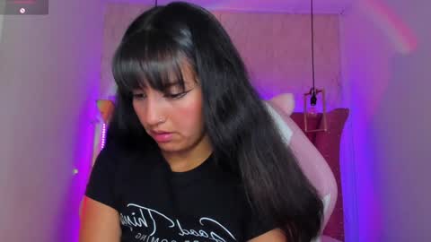 Snapshot of mariam__cute chatting on January 12, 4:50 pm   online show from January 12, 4:50 pm