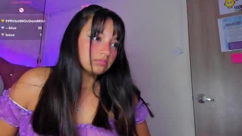 Snapshot of mariam__cute chatting on January 31, 9:48 pm   online show from January 31, 9:48 pm
