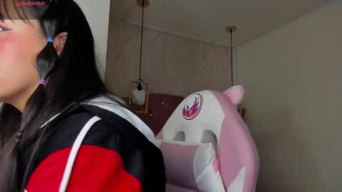 Snapshot of mariam__cute chatting on February 15, 6:55 pm   online show from February 15, 6:55 pm
