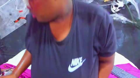  MARIAM online show from November 7, 2:39 pm