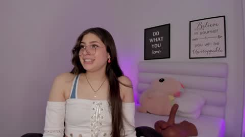 Mariam online show from December 21, 10:40 pm