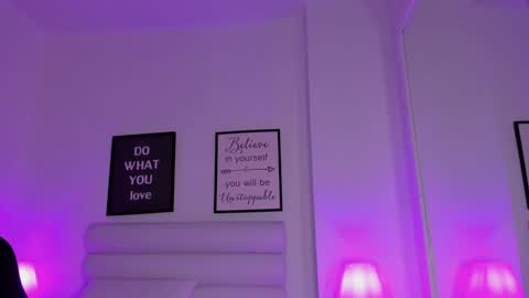 Mariam online show from January 13, 1:23 am