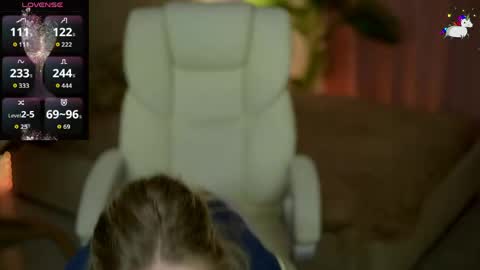 Snapshot of mariamedow chatting on May 22, 6:57 pm Maria online show from May 22, 6:57 pm